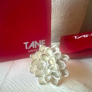 Dalia large ring in sterling silver 16mm (5.5) size